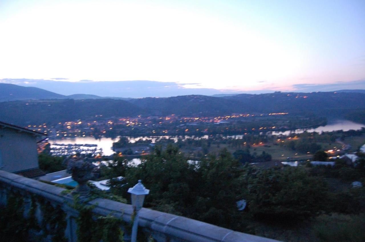 Villa Panoramique Saint-Clair-du-Rhone Esterno foto